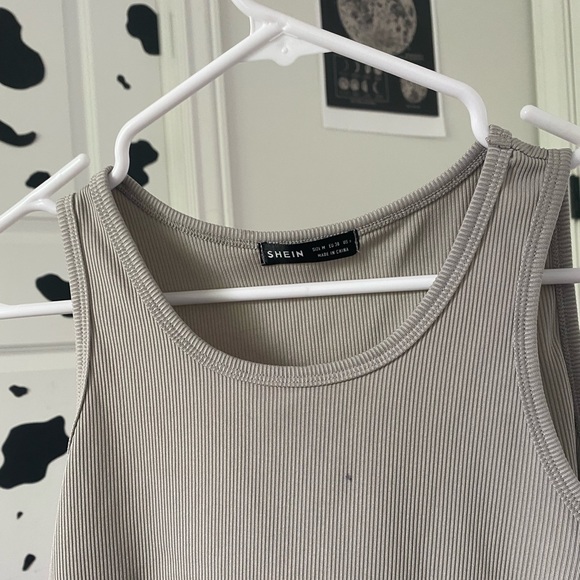 cropped tank top set of 4 - Picture 2 of 6